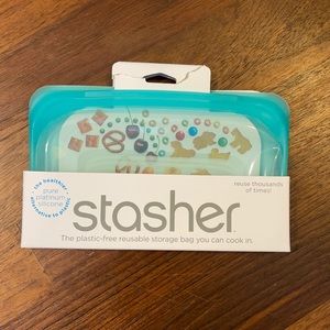 Stasher snack size reusable storage bag